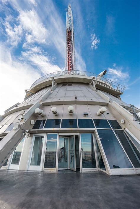 stratosphere viewing deck